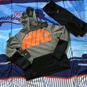 Nike Dri Fit Therma Hoodie Sweatshirt black orange